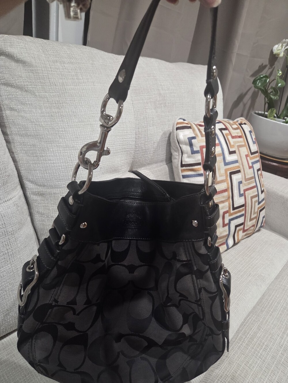 Coach Vintage Black Zoe Hobo Bag with Leather Trim - Picture 7 of 13